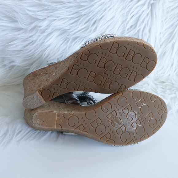 BCBG Paris Metallic Silver Faux Leather Woven Rope Strappy Cork Open Toe Wedges - Picture 14 of 15